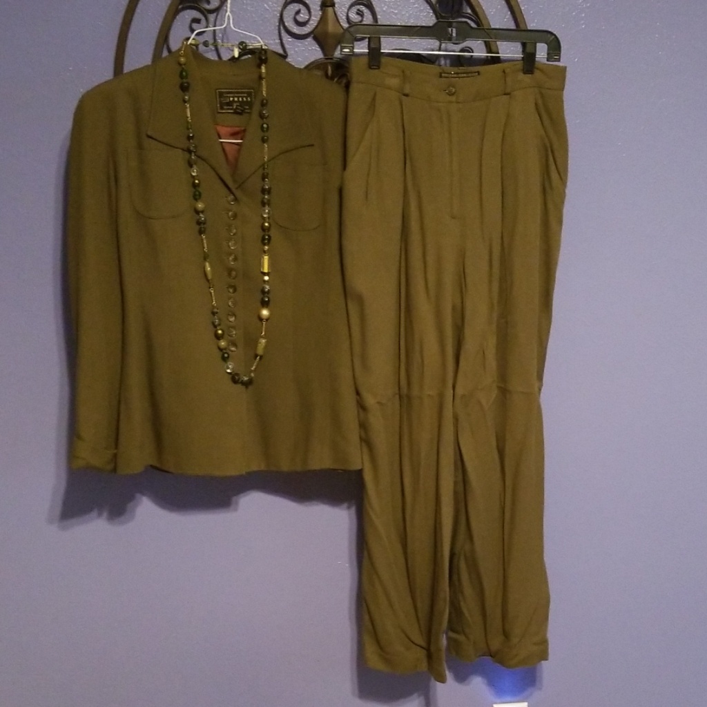Vintage Express Suit